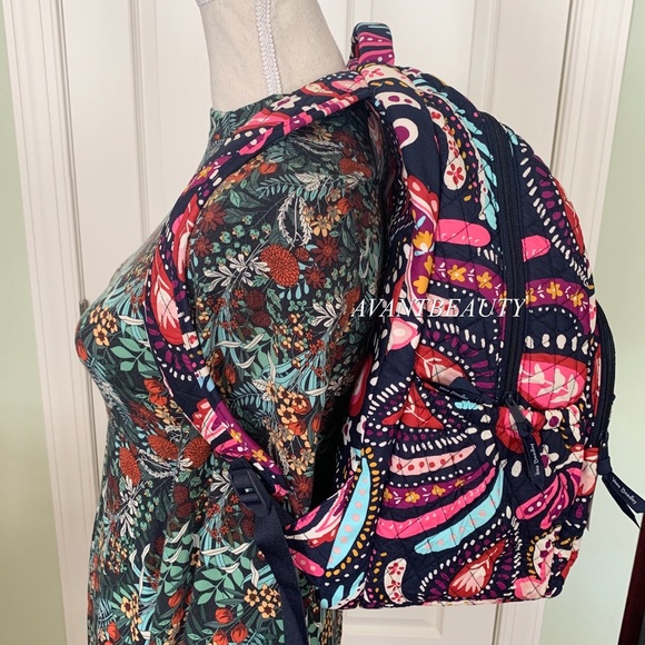 Painted paisley Vera Bradley essential backpack - Picture 2 of 8